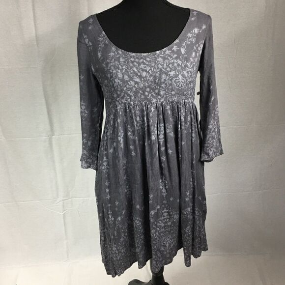O’Neill gray floral long sleeved dress Medium - Picture 1 of 8